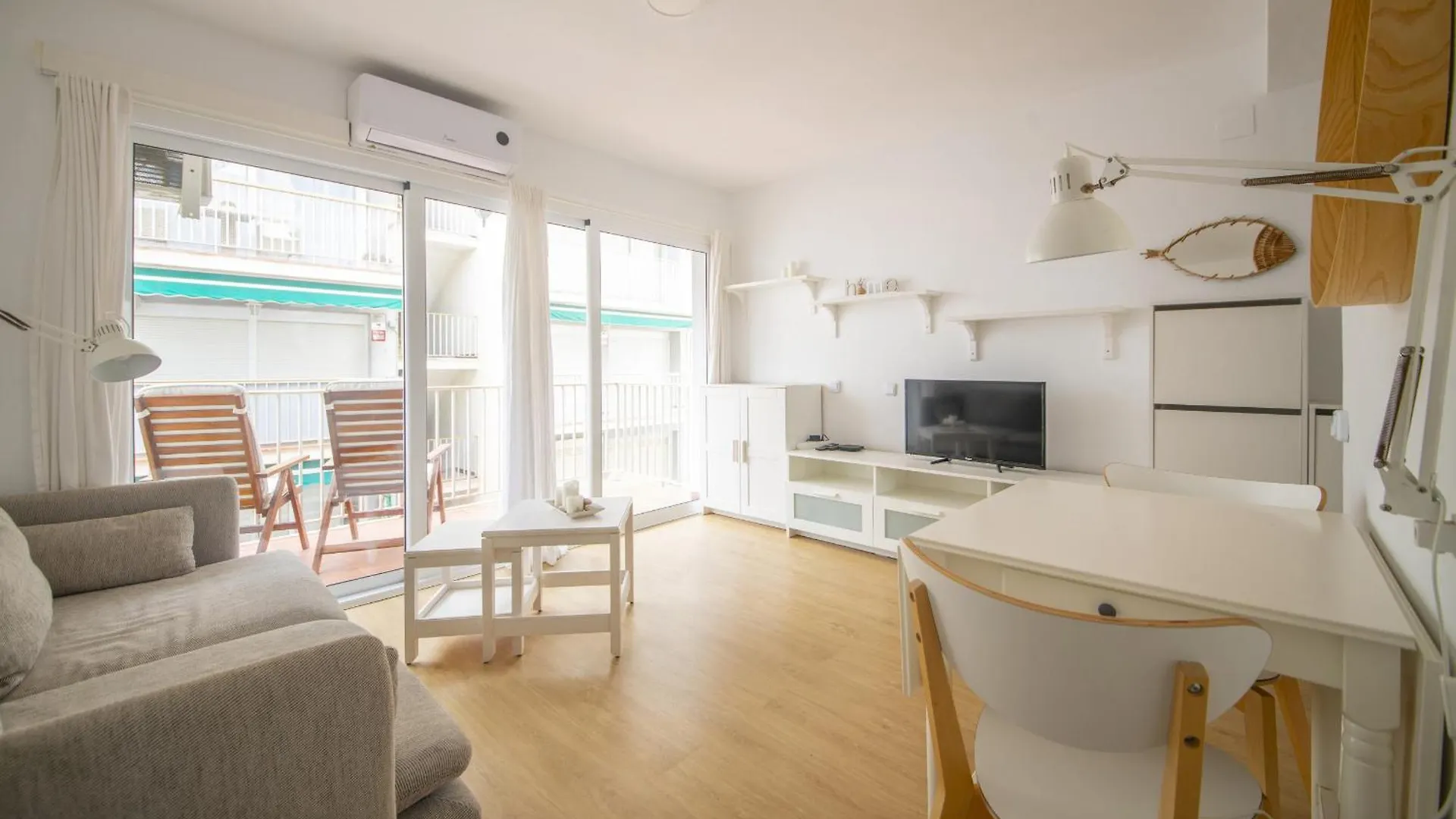 R156 - Apartamento Ganna Calafell Lejlighed